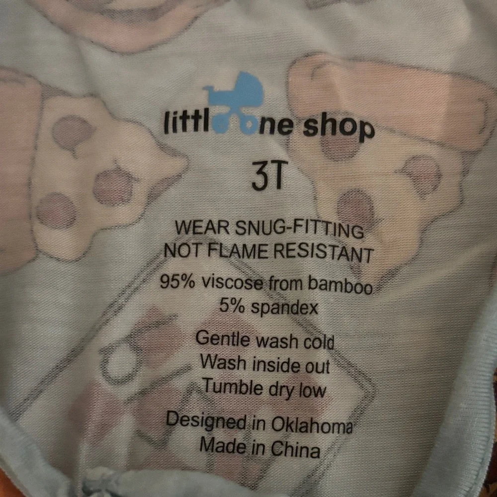 Little One Shop Pajamas (3T) - Picture 2 of 13